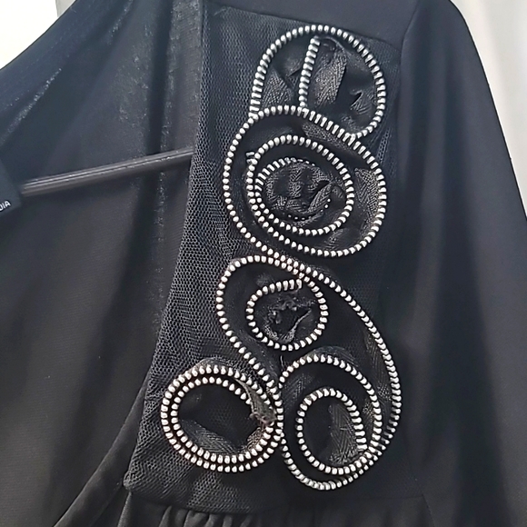 New Directions stretch top - Picture 5 of 12